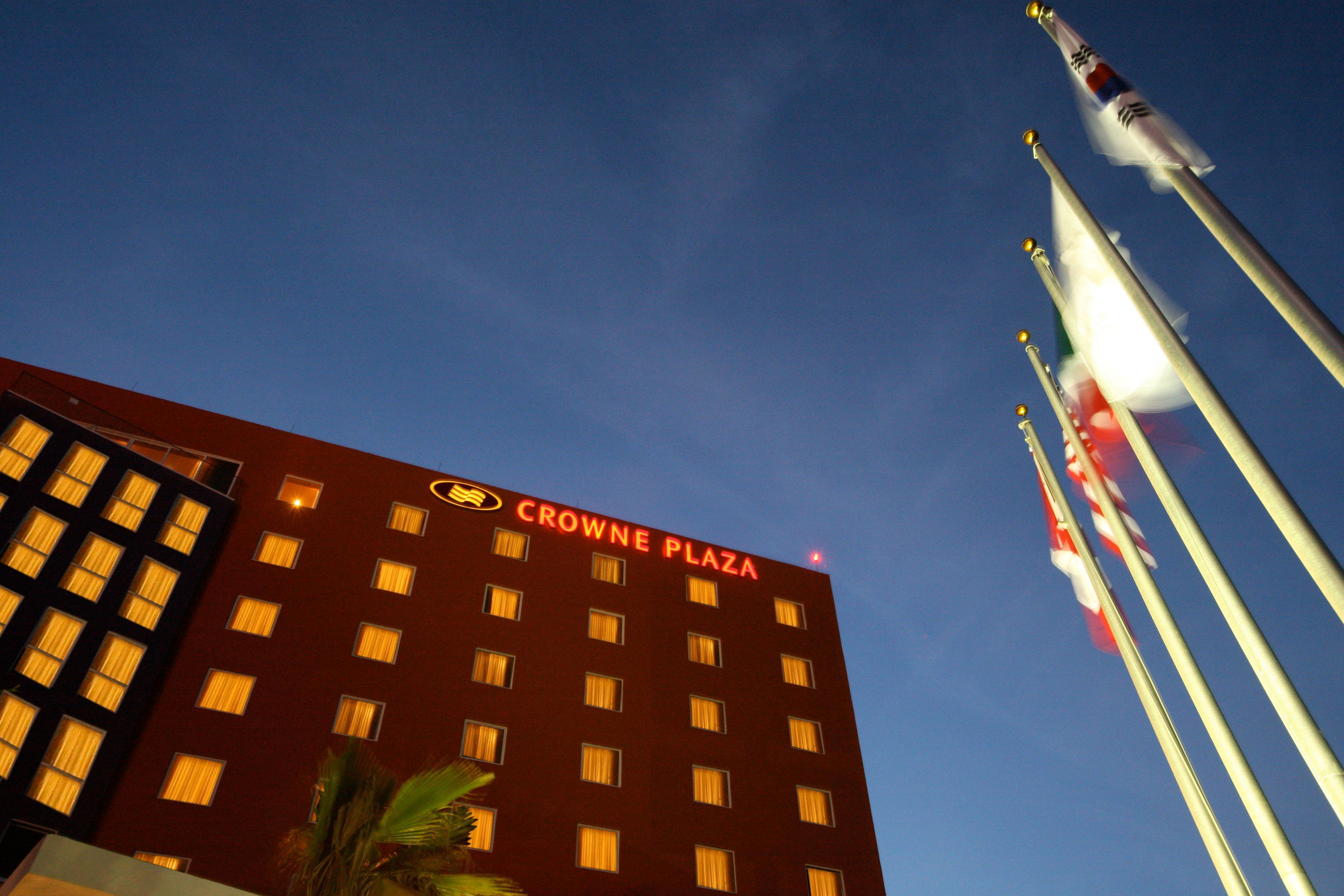 Crowne Plaza Monterrey Aeropuerto By Ihg Hotel Bagian luar foto