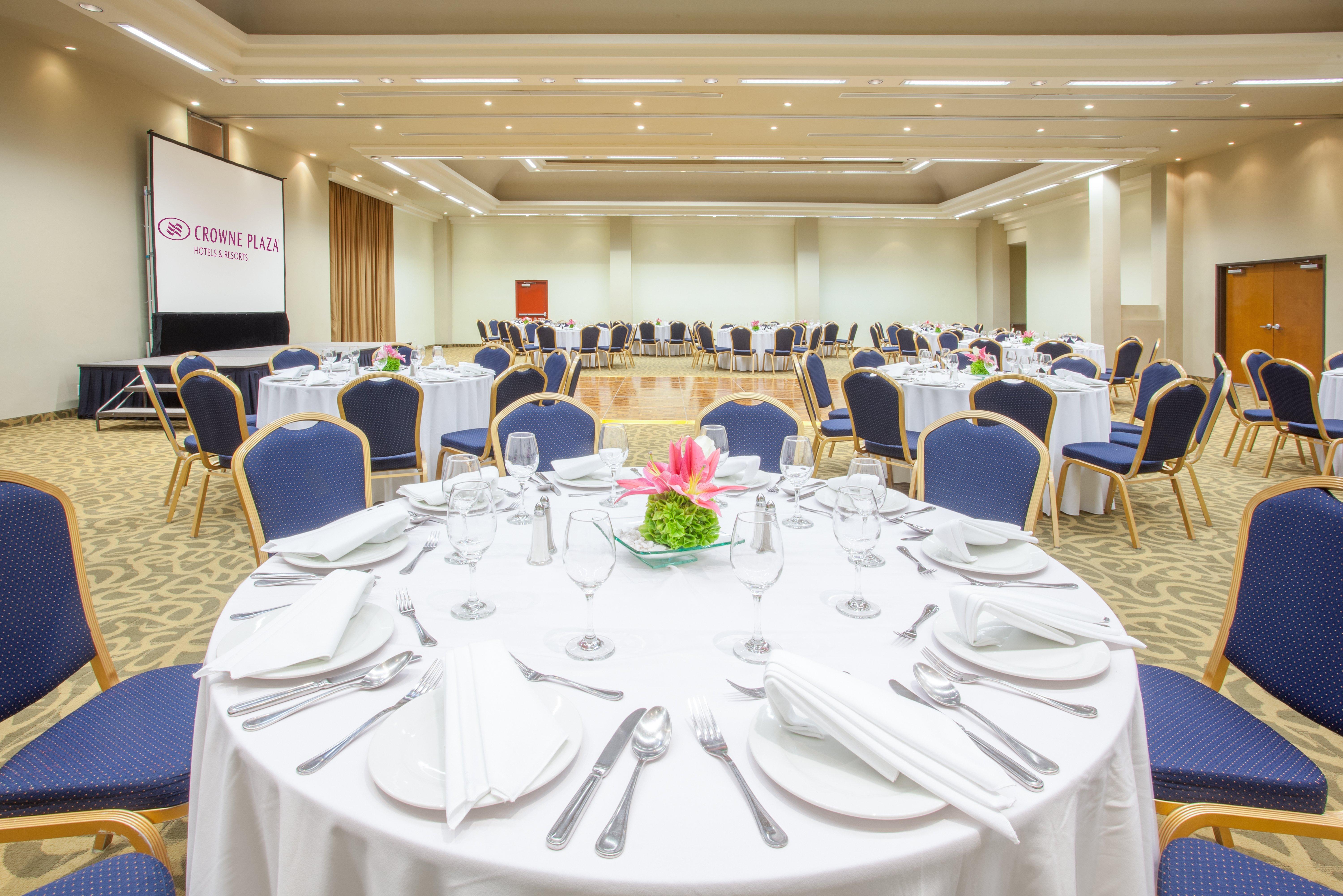 Crowne Plaza Monterrey Aeropuerto By Ihg Hotel Bagian luar foto